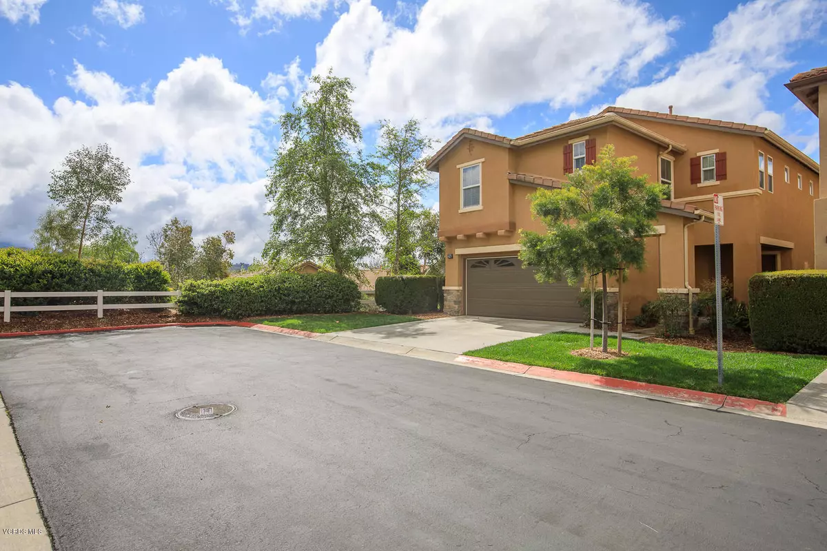 Canyon Country, CA 91351,27642 Timber View Court