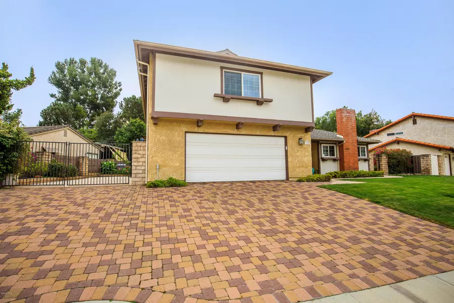 570 Kenwood Street, Newbury Park, CA 91320