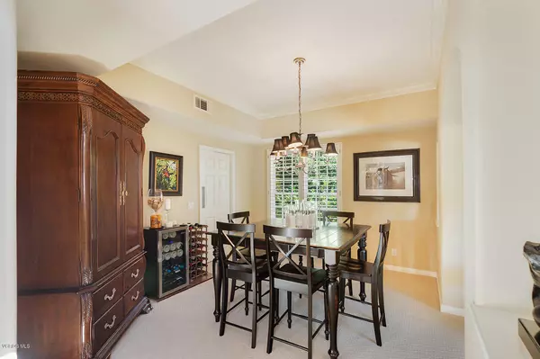 Westlake Village, CA 91362,5555 Grey Feather Court