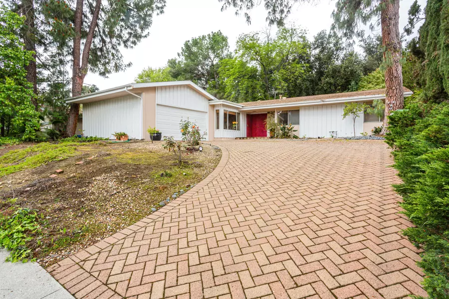 5409 Ellenvale Avenue, Woodland Hills, CA 91367