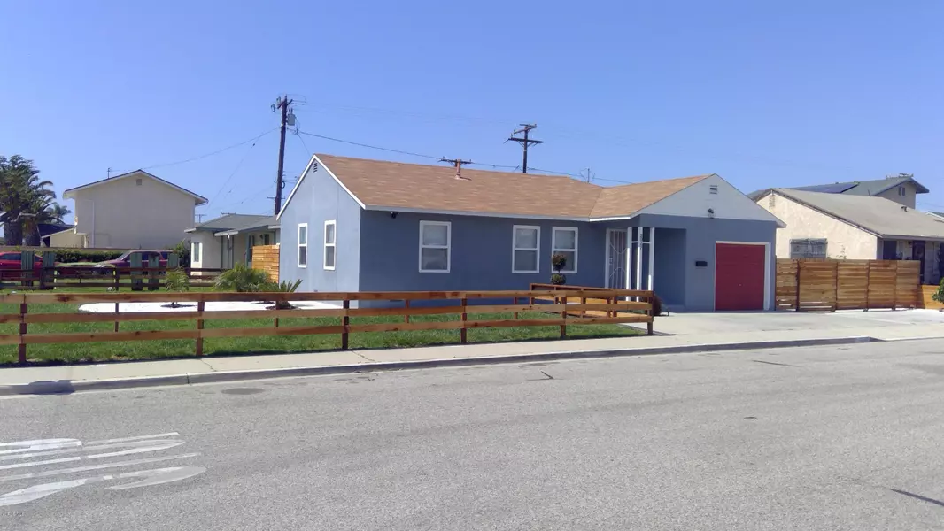 2027 S D Street, Oxnard, CA 93033