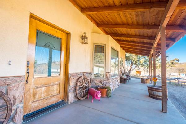 23370 Reindeer Drive, Tehachapi, CA 93561