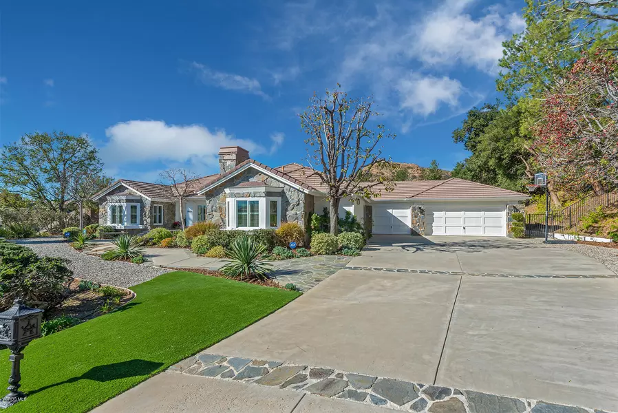 1803 Mesa Ridge Avenue, Westlake Village, CA 91362