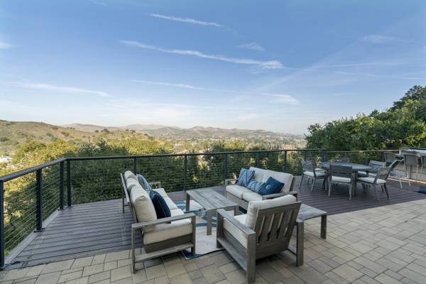 1034 Brookview Avenue, Westlake Village, CA 91361