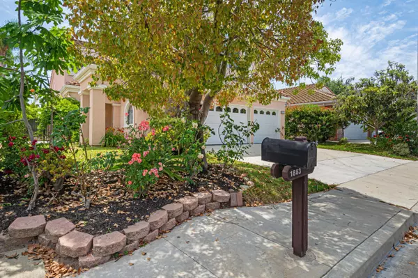 Newbury Park, CA 91320,1883 Fox Springs Circle