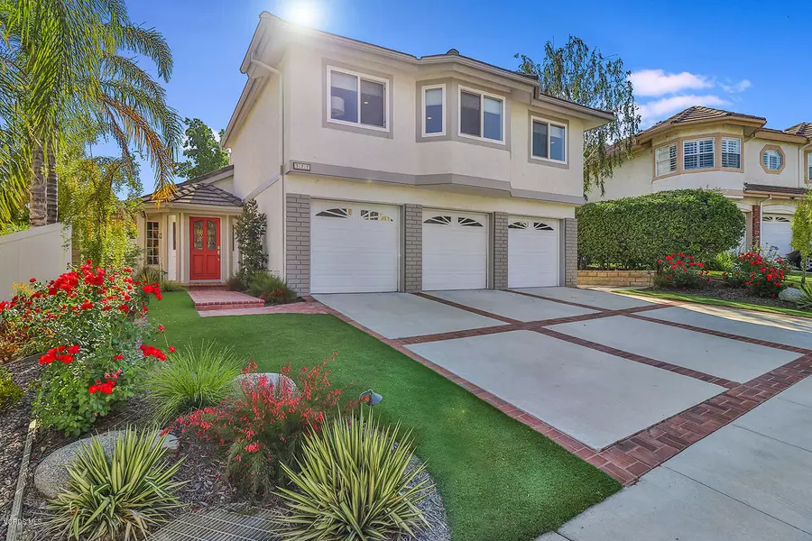 377 Tranquil Lane, Oak Park, CA 91377