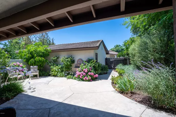 Westlake Village, CA 91361,1146 Stonewall Circle