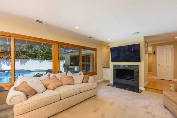 Westlake Village, CA 91361,1305 Woodlow Court