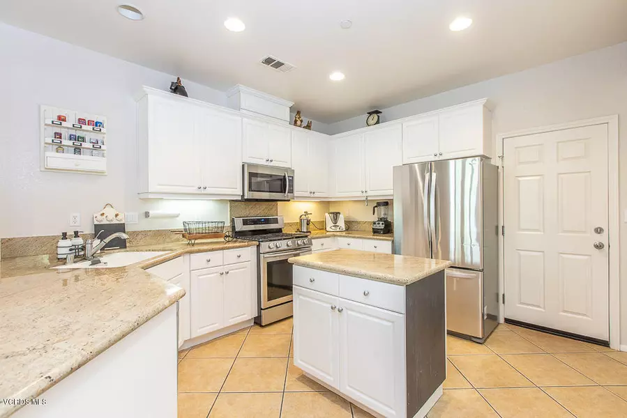 262 Via Antonio, Newbury Park, CA 91320