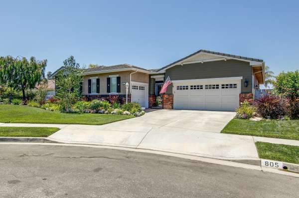 805 Hemlock Ridge Court, Simi Valley, CA 93065