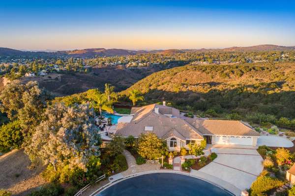 2198 Ladycliff Circle, Thousand Oaks, CA 91360