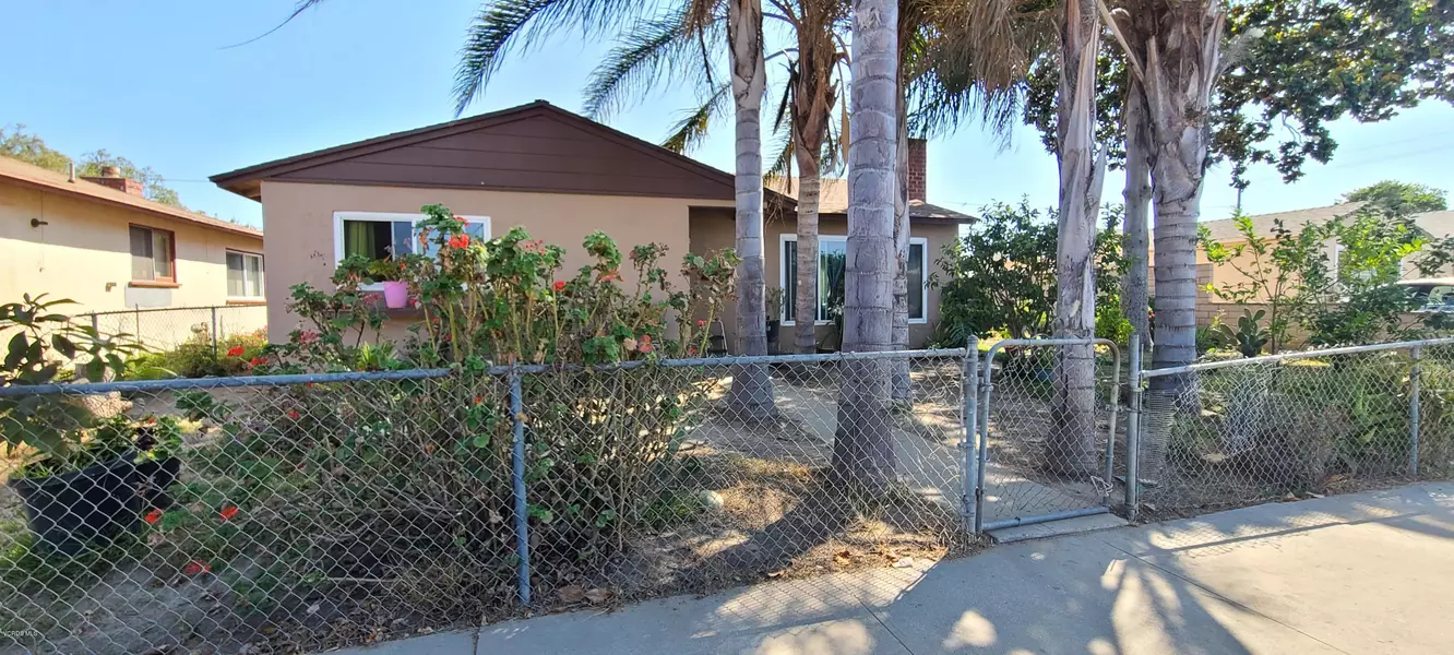 1418 W Date Street, Oxnard, CA 93033