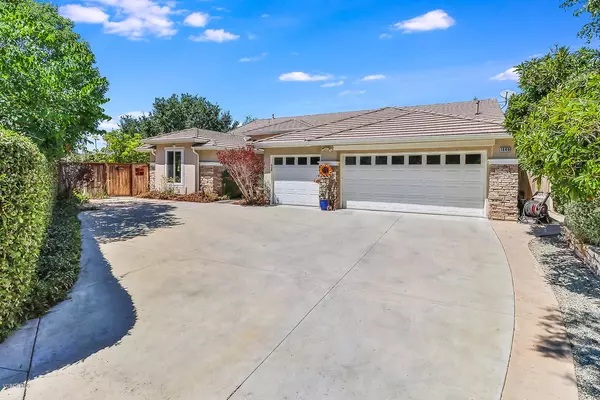 1649 Meadowglen Court, Newbury Park, CA 91320