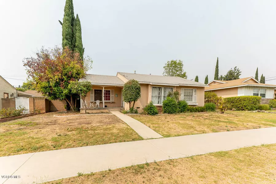 10949 Mclennan Avenue, Granada Hills, CA 91344