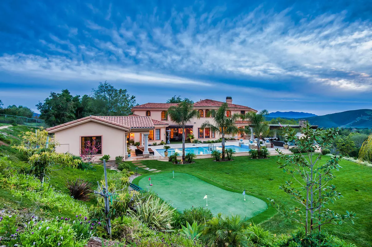 Westlake Village, CA 91362,4738 Golf Course Drive