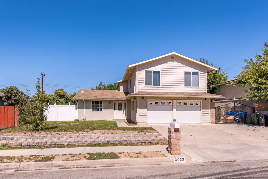 3033 Royal Avenue, Simi Valley, CA 93065