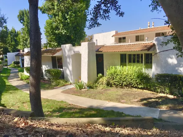 Westlake Village, CA 91361,3662 Summershore Lane