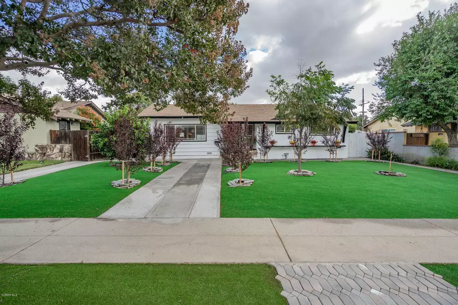 10814 Dempsey Avenue, Granada Hills, CA 91344