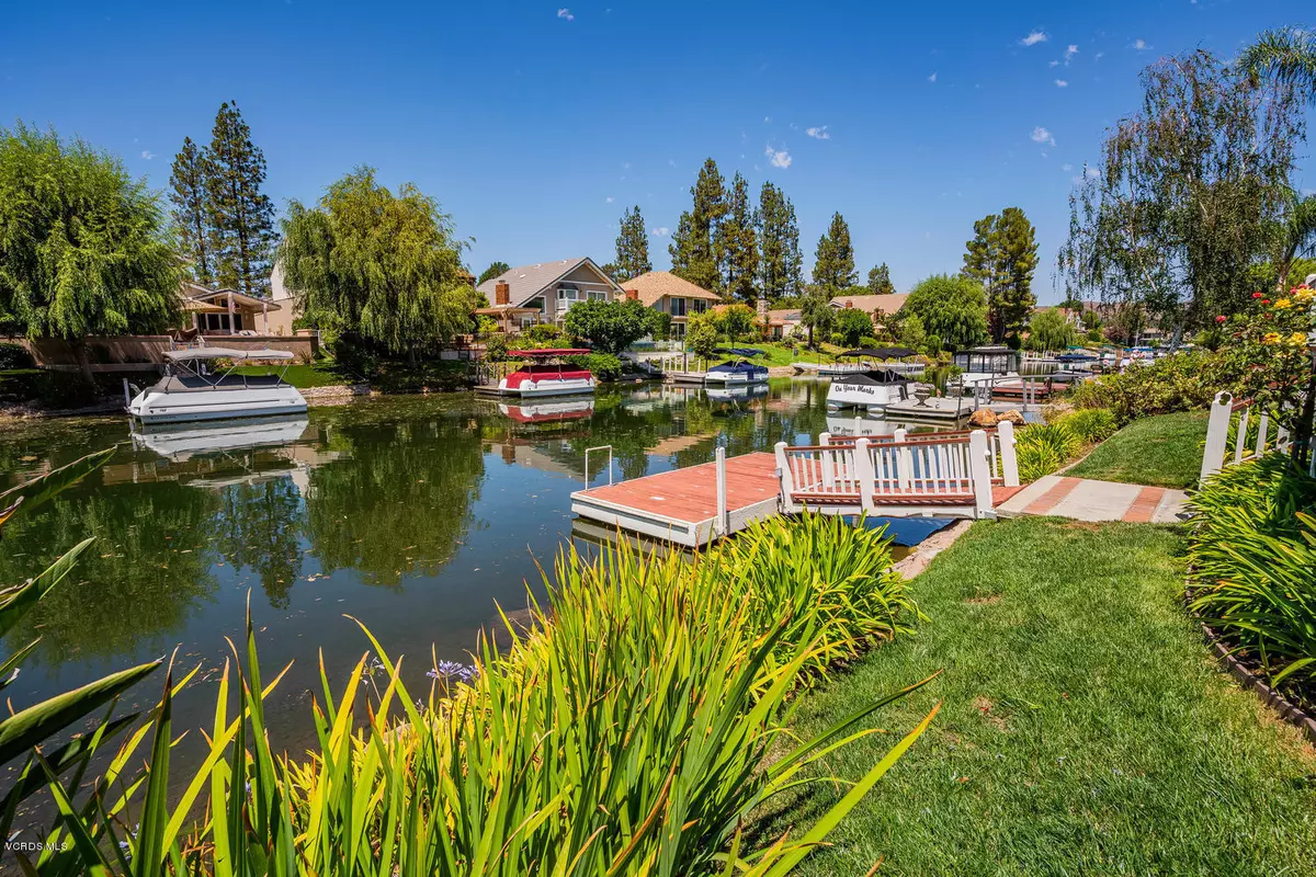 Westlake Village, CA 91361,4009 Whitesail Circle