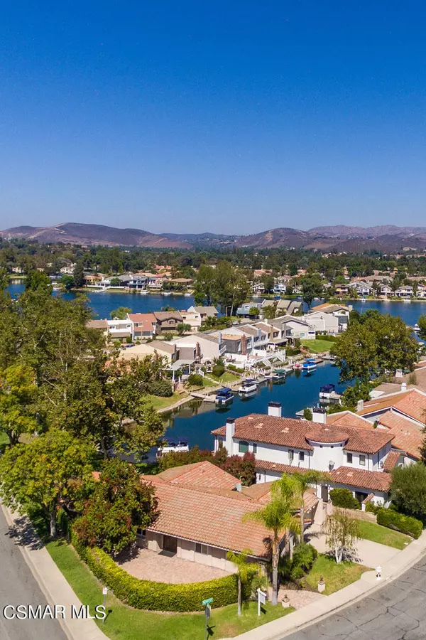 Westlake Village, CA 91361,2351 Topsail Circle