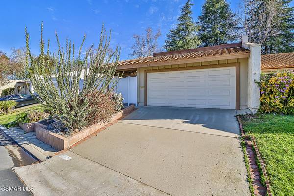 2779 Lakeridge Lane, Westlake Village, CA 91361