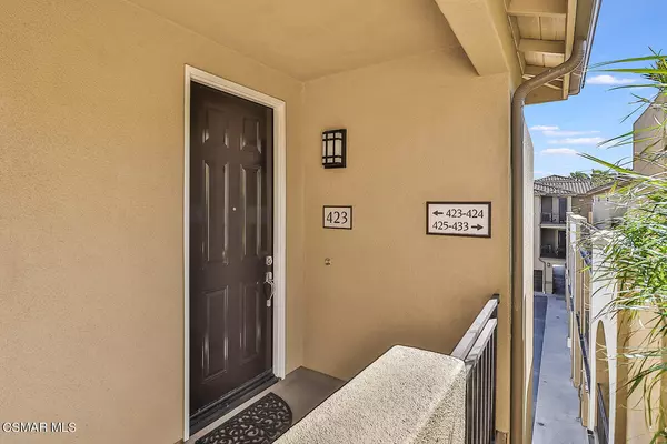 Camarillo, CA 93012,243 Riverdale Court #423