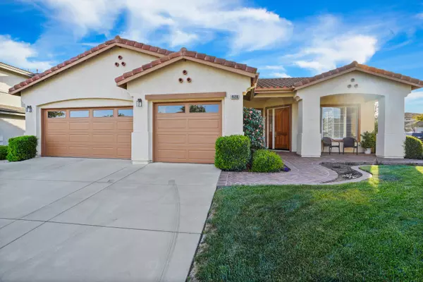 Newbury Park, CA 91320,4696 Via Grande