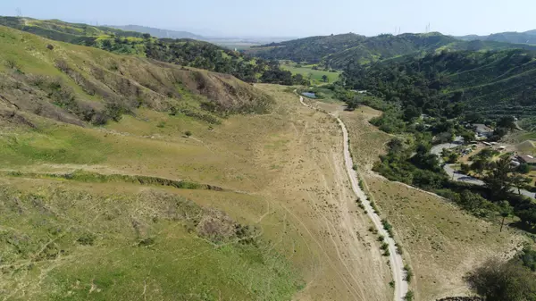 Santa Paula, CA 93060,4104 Wheeler Canyon Road
