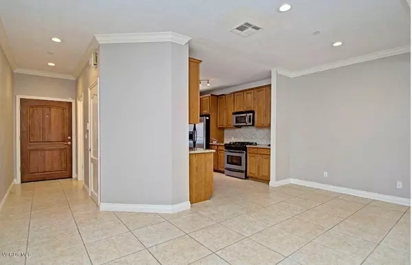 Agoura Hills, CA 91301,5241 Colodny Drive #103