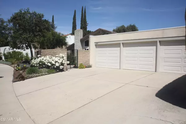 Westlake Village, CA 91361,4518 Henley Court