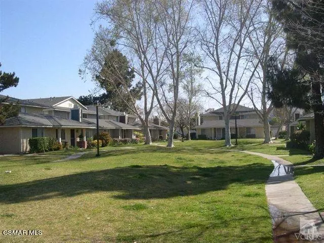 Moorpark, CA 93021,564 Spring Road #80