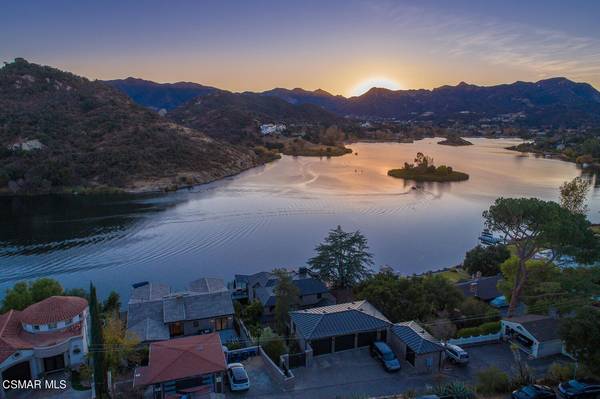 890 Lake Sherwood Drive, Westlake Village, CA 91361