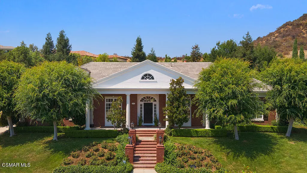 113 Hampstead Court, Westlake Village, CA 91361