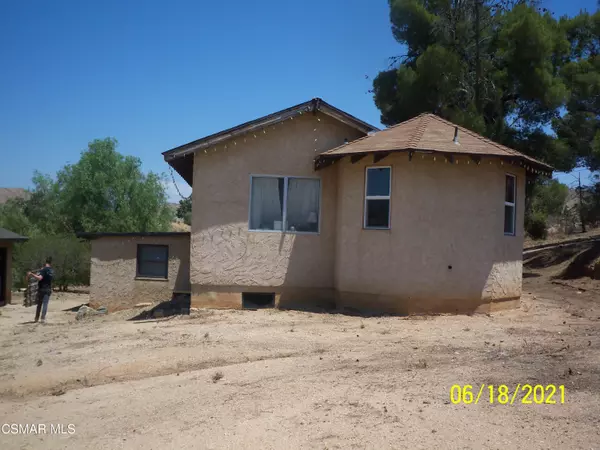 30301 Briggs Road, Acton, CA 93510