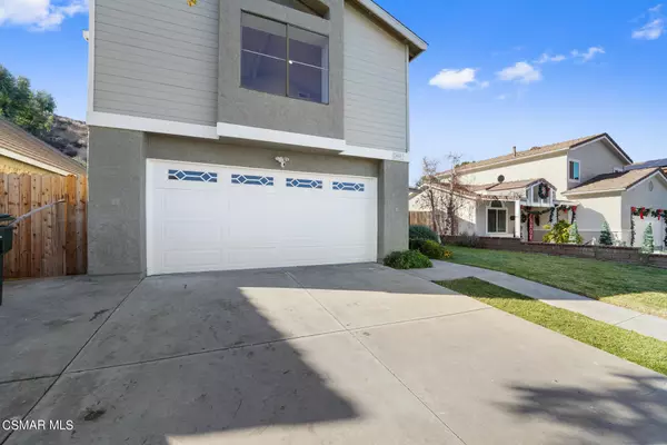 Castaic, CA 91384,29117 Highplains Court