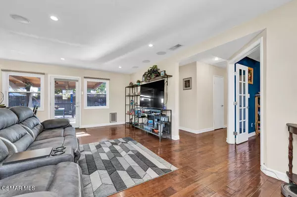 Simi Valley, CA 93065,2235 Magnolia Street
