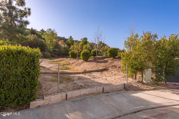 Simi Valley, CA 93065,3308 Whispering Glen Court