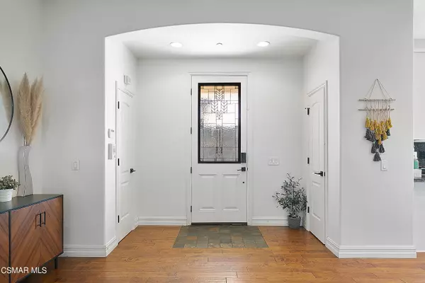 Camarillo, CA 93010,106 W Loop Drive