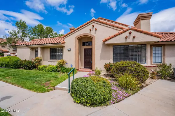 322 Country Club Drive #A, Simi Valley, CA 93065