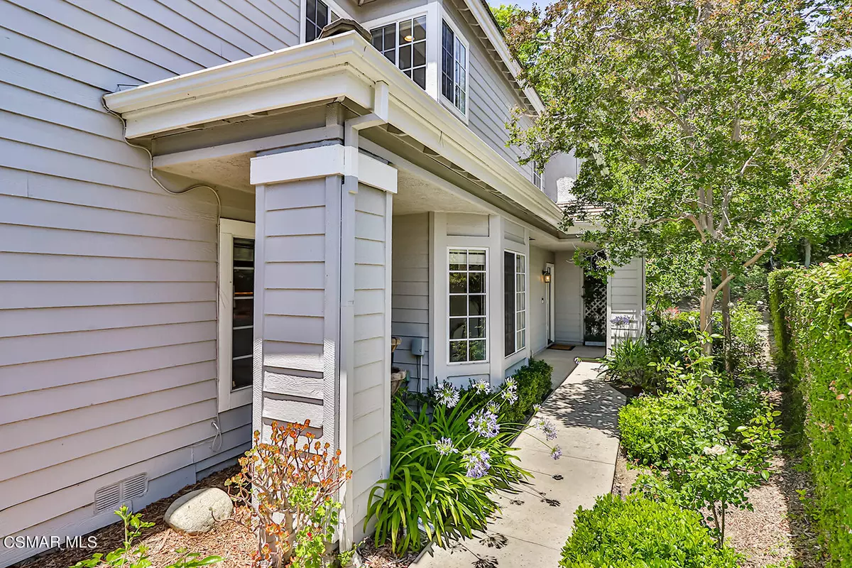 Westlake Village, CA 91362,5523 Shadow Canyon Place