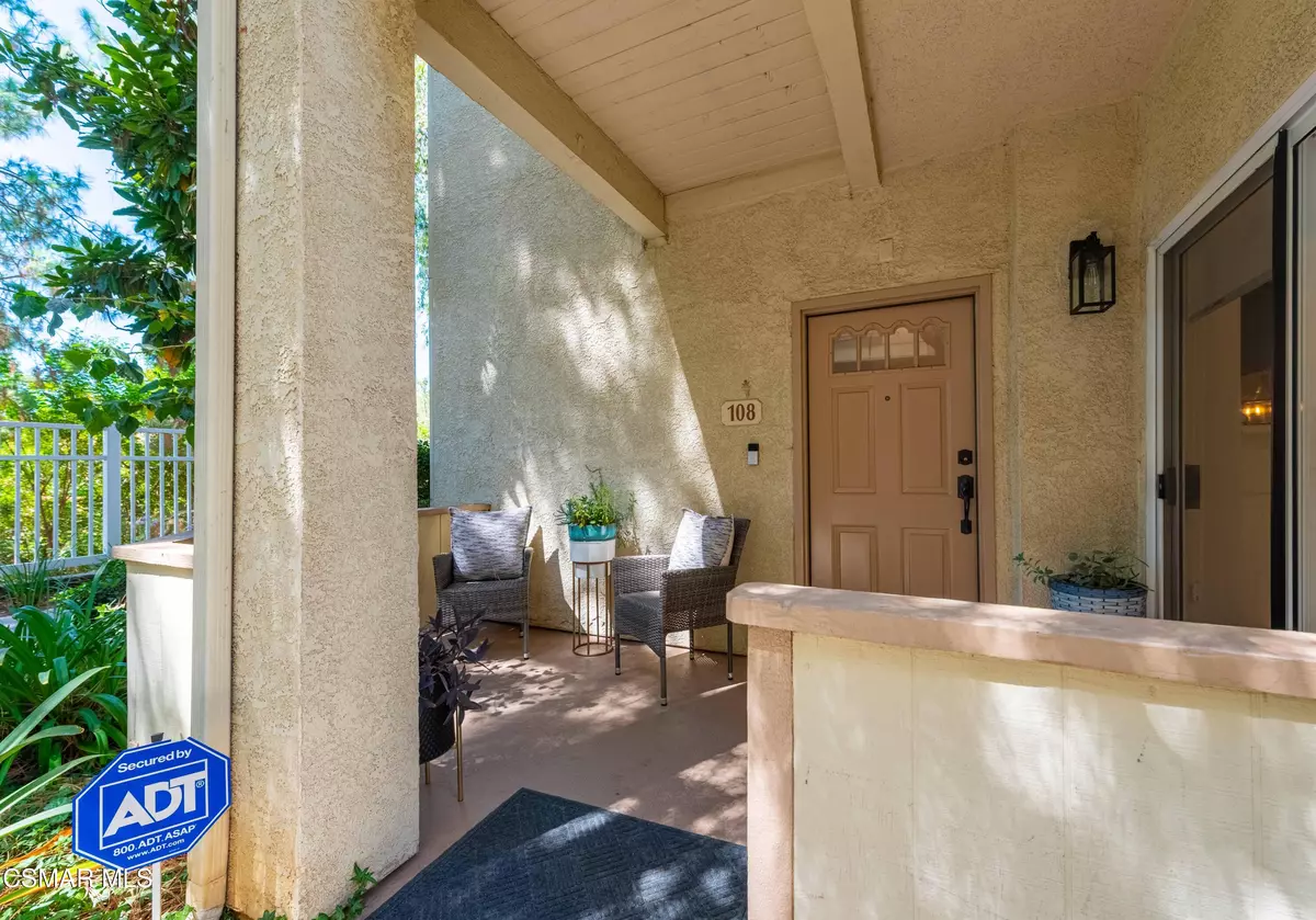 Oak Park, CA 91377,5782 Oak Bank Trail #108