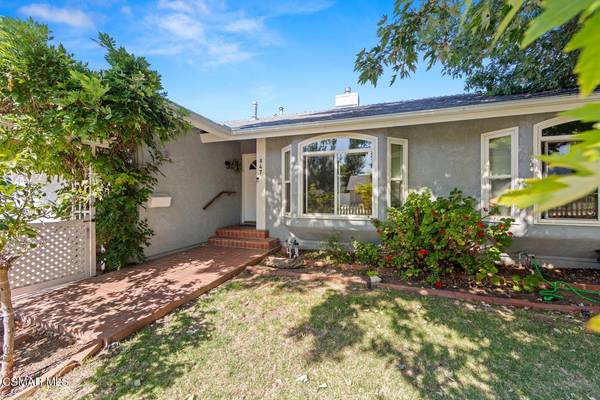 847 Kenmore Circle, Newbury Park, CA 91320