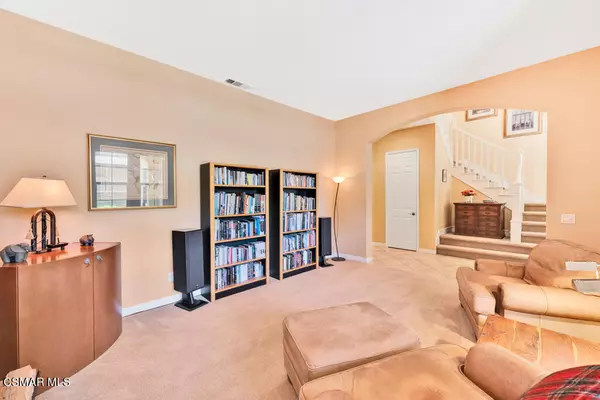 Newbury Park, CA 91320,5126 Via El Molino