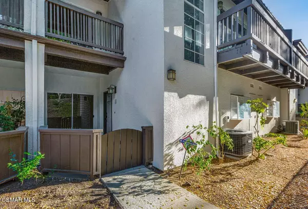 5473 Spanish Oak Lane #G, Oak Park, CA 91377