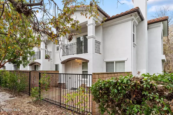 Thousand Oaks, CA 91362,2371 Chiquita Lane