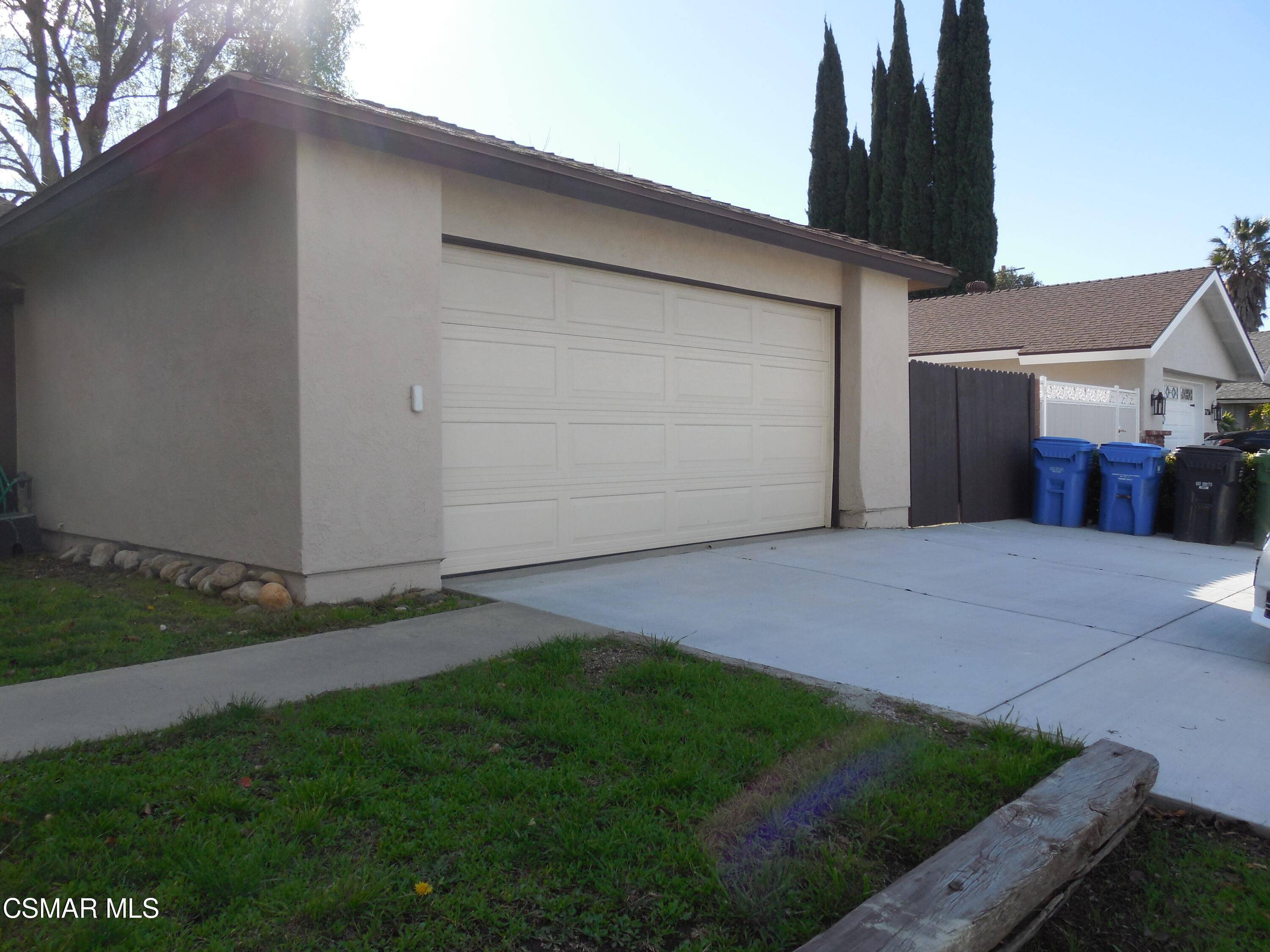 Simi Valley, CA 93063,3248 Hilldale Avenue