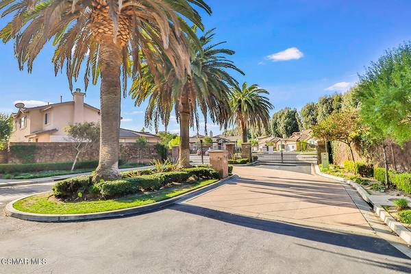 2317 Shakespeare Drive #9, Oxnard, CA 93033