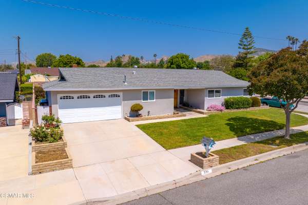 3291 Travis Avenue, Simi Valley, CA 93063