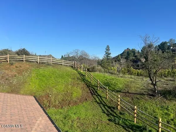 Agoura Hills, CA 91301,29383 Crags Drive