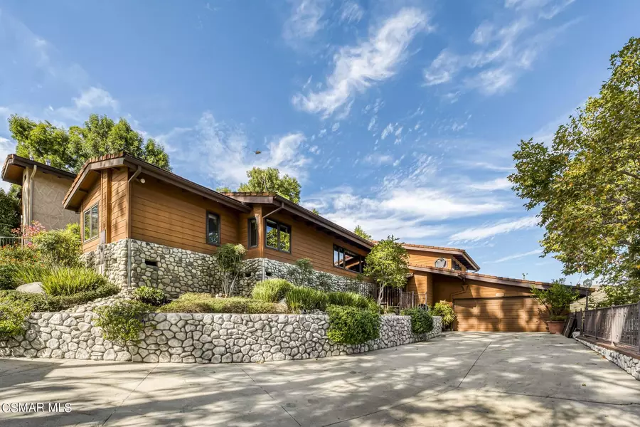 6161 Fairview Place, Agoura Hills, CA 91301